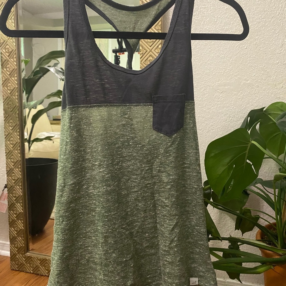 Tank top with pocket 🌶
